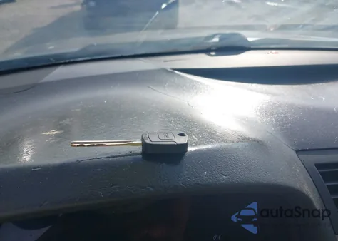 2008 Toyota Camry Le z USA, uszkodzony, nr VIN 4T1BE46K68U759861